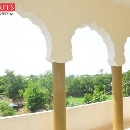Adb Rooms Amer Resort Ranthambore Bagian luar foto